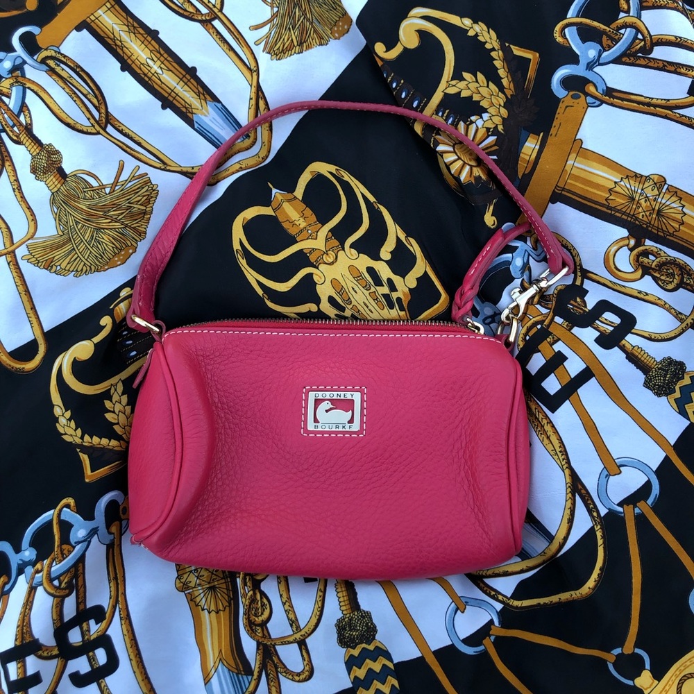 Y2K Pink Dooney Bourke shoulder bag